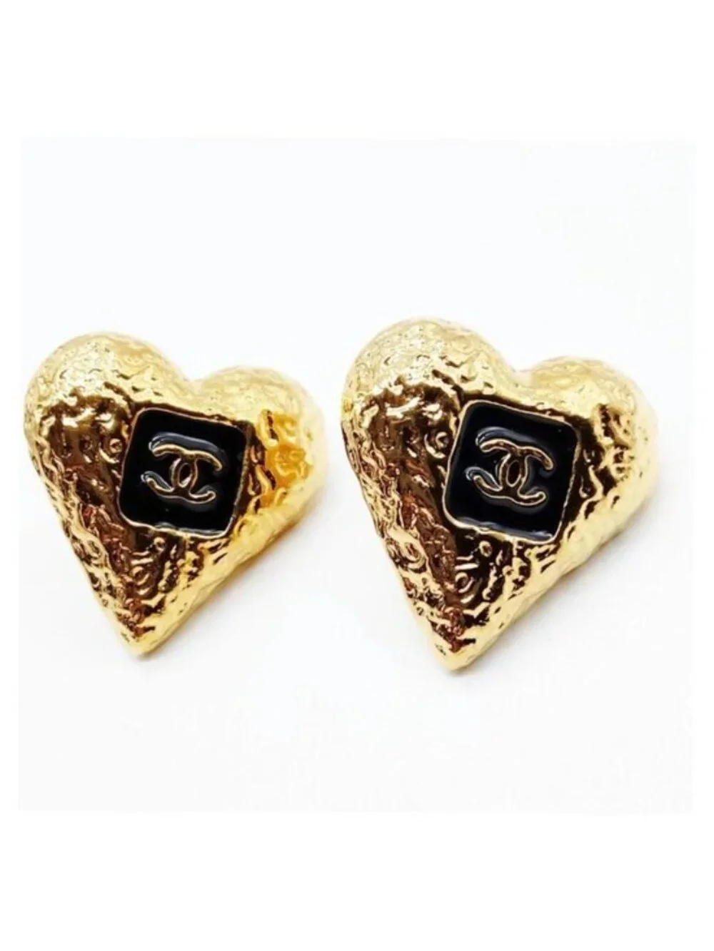 Authentic Chanel CC Heart Clip-On Earrings Gold Tone Vintage